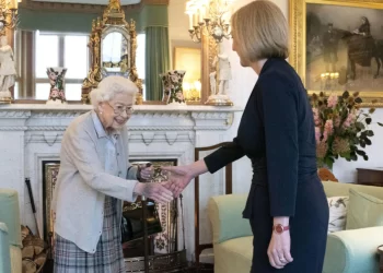 Royaume-Uni: Boris Johnson s’en va, Liz Truss s’installe à Downing Street