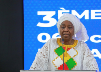 Après Latif Coulibaly, Eva Marie Coll Seck démissionne !