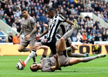 Premier League: Tottenham sèchement battu par Newcastle
