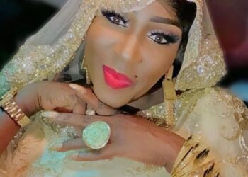 Arrêt sur image : la charmante Ndiollé Tall, une vraie blonde