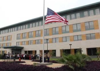 Alerte à la bombe: deux colis suspecte à l'ambassade des Etats-Unis