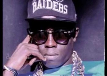 Nitt Doff, Ngaka Blindé apporte son soutien