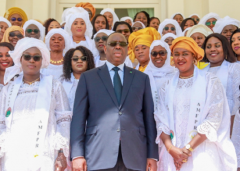 8 mars: Macky Sall rend hommage aux femmes