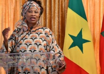 Aïssata Tall Sall annonce la réouverture des Consulats généraux