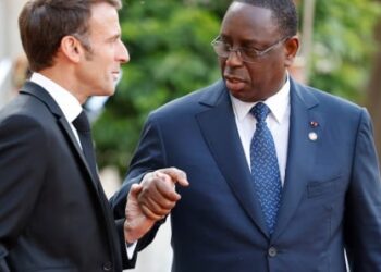 Emmanuel Macron : “Nous ne demandons pas au Sénégal d’arrêter d’exploiter son gaz”