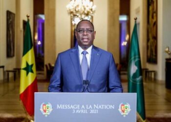 3e mandat : Macky jette l’éponge