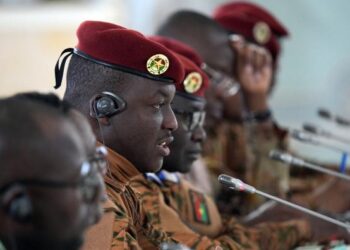 Le Burkina Faso expulse l’attaché militaire français, accusé d’« activités subversives »