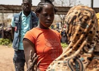 Burkina: une célèbre guérisseuse condamnée par la Justice