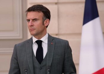 Fin de vie : Emmanuel Macron assume le projet de loi sur l’« aide à mourir »