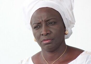 Menace contre les électeurs opposants à Ourossogui: La cinglante réplique de Mimi Touré à Moussa Bocar Thiam