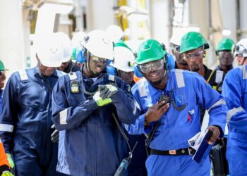 Production du pétrole : Le Président Diomaye Faye en immersion dans la plateforme Sangomar