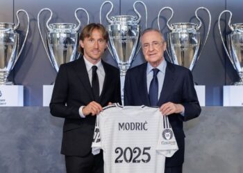 Real Madrid : Luka Modric prolonge jusqu’en 2025 (officiel)
