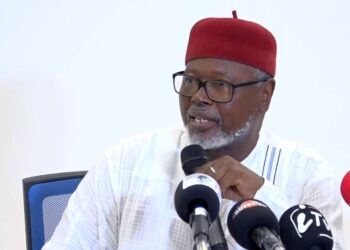 Visite au Mali : Alioune Tine juge « fabuleux » le discours d&rsquo;Ousmane Sonko devant Assimi Goita