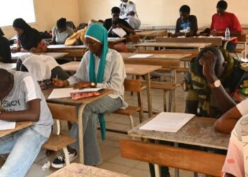 RÉSULTATS BFEM 2024 : UNE BAISSE DE 2,36 POINTS ENREGISTRÉE AU NIVEAU NATIONAL