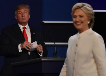 USA : Hillary Clinton attaque Trump à la Convention démocrate et fait une annonce sur l’avortement