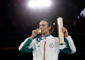 JO Paris 2024 : l’Algérienne Imane Khelif se pare d’or au tournoi de boxe