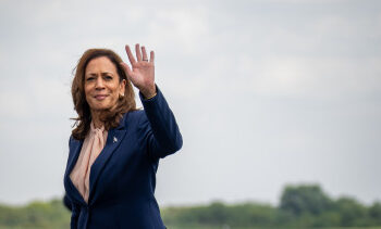 Présidentielle américaine : Poutine affirme « soutenir » Kamala Harris