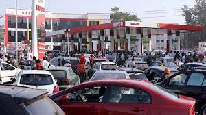 Nigeria: le prix de l&rsquo;essence augmente une deuxième fois en un mois