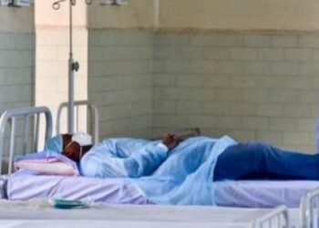 Santé : la mère d’un chef d’État hospitalisée dans une clinique à Dakar