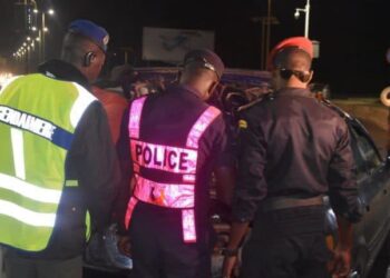 Thiaroye : un policier déserteur pris en flagrant délit de…