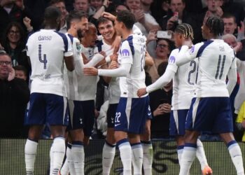 Premier League : un joueur de Tottenham menacé avec une arme à feu par son ancien agent