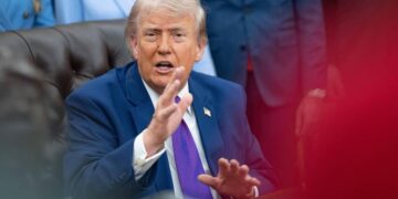 Trump dit avoir suspendu une attaque prévue mardi contre l&rsquo;Iran